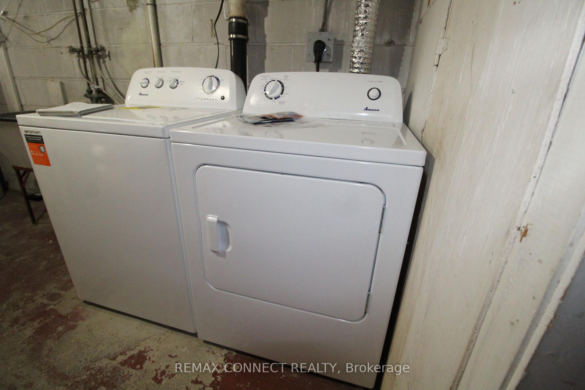 Photo 21 of 656 Browns Line, Etobicoke, Alderwood — HOMEH