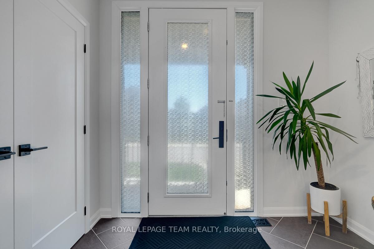 Photo 5 of 76 Ascari Road, Ottawa, Mahogany Community — HOMEH