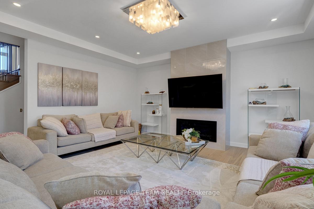 Photo 13 of 76 Ascari Road, Ottawa, Mahogany Community — HOMEH