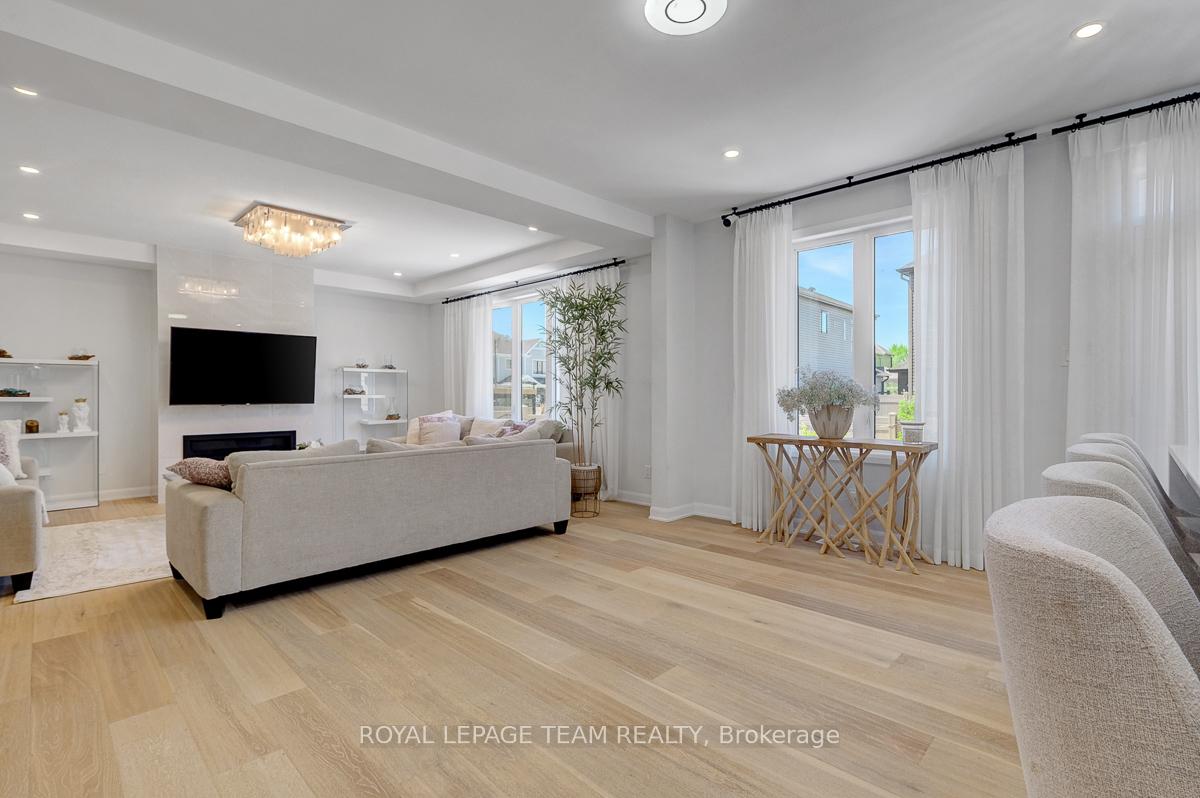 Photo 20 of 76 Ascari Road, Ottawa, Mahogany Community — HOMEH