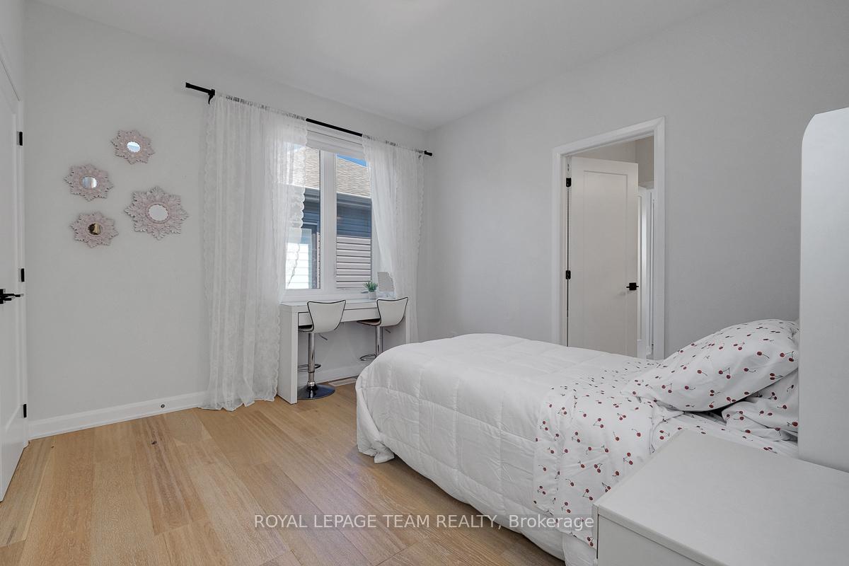 Photo 39 of 76 Ascari Road, Ottawa, Mahogany Community — HOMEH