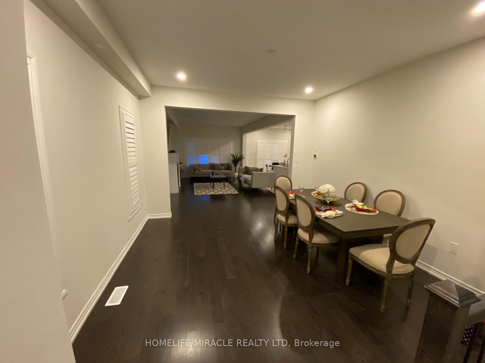 Photo 1 of 100 Dolobram Trail, Brampton, Northwest Brampton — HOMEH
