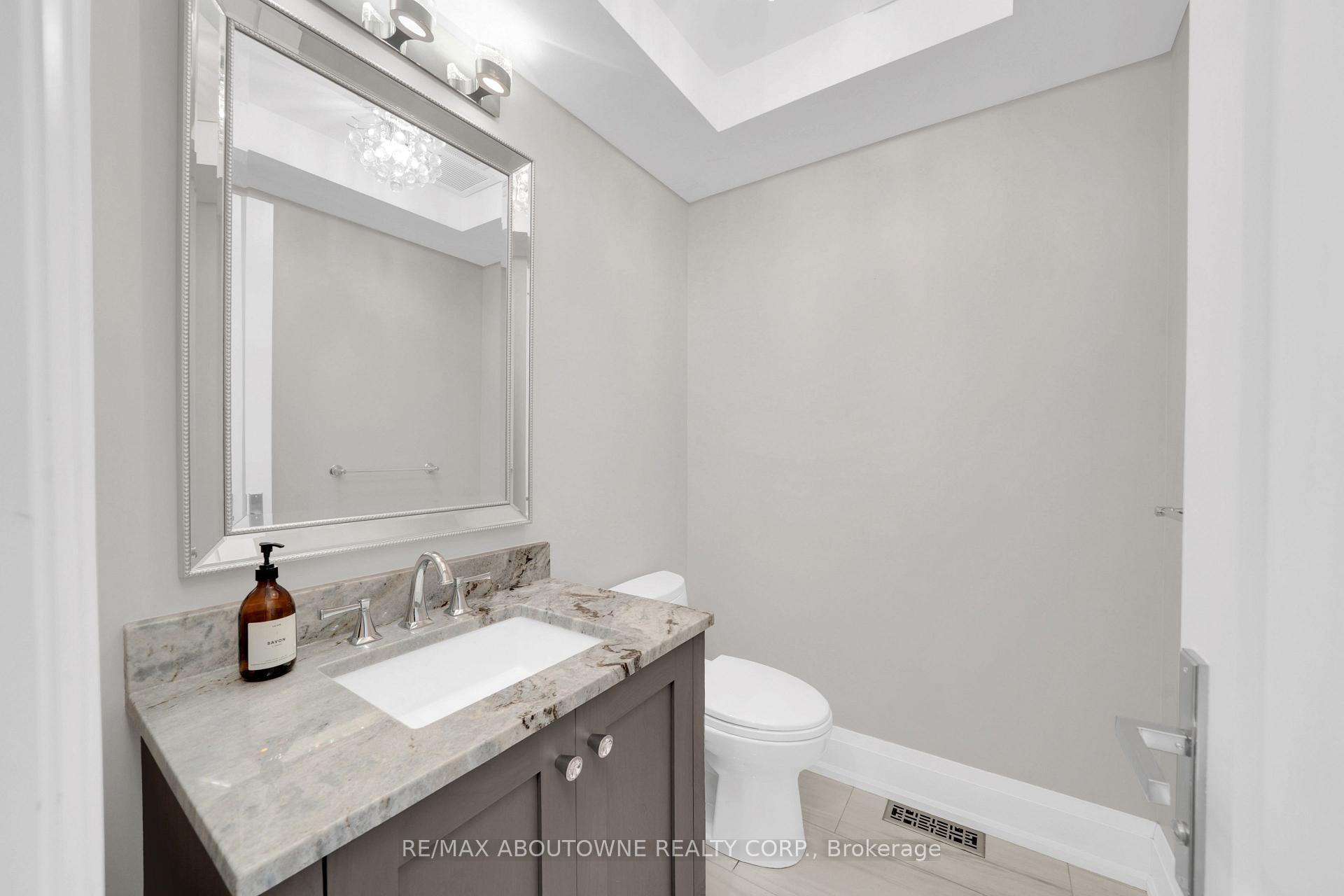 Photo 37 of 438 Southland Crescent, Oakville, West — HOMEH