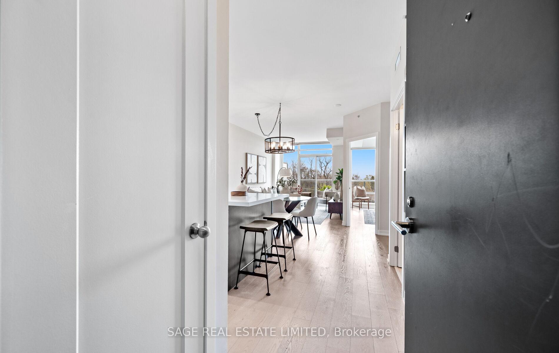 Photo 2 of Unit 525, 8 Fieldway Road, Etobicoke, Islington-City Centre West — HOMEH