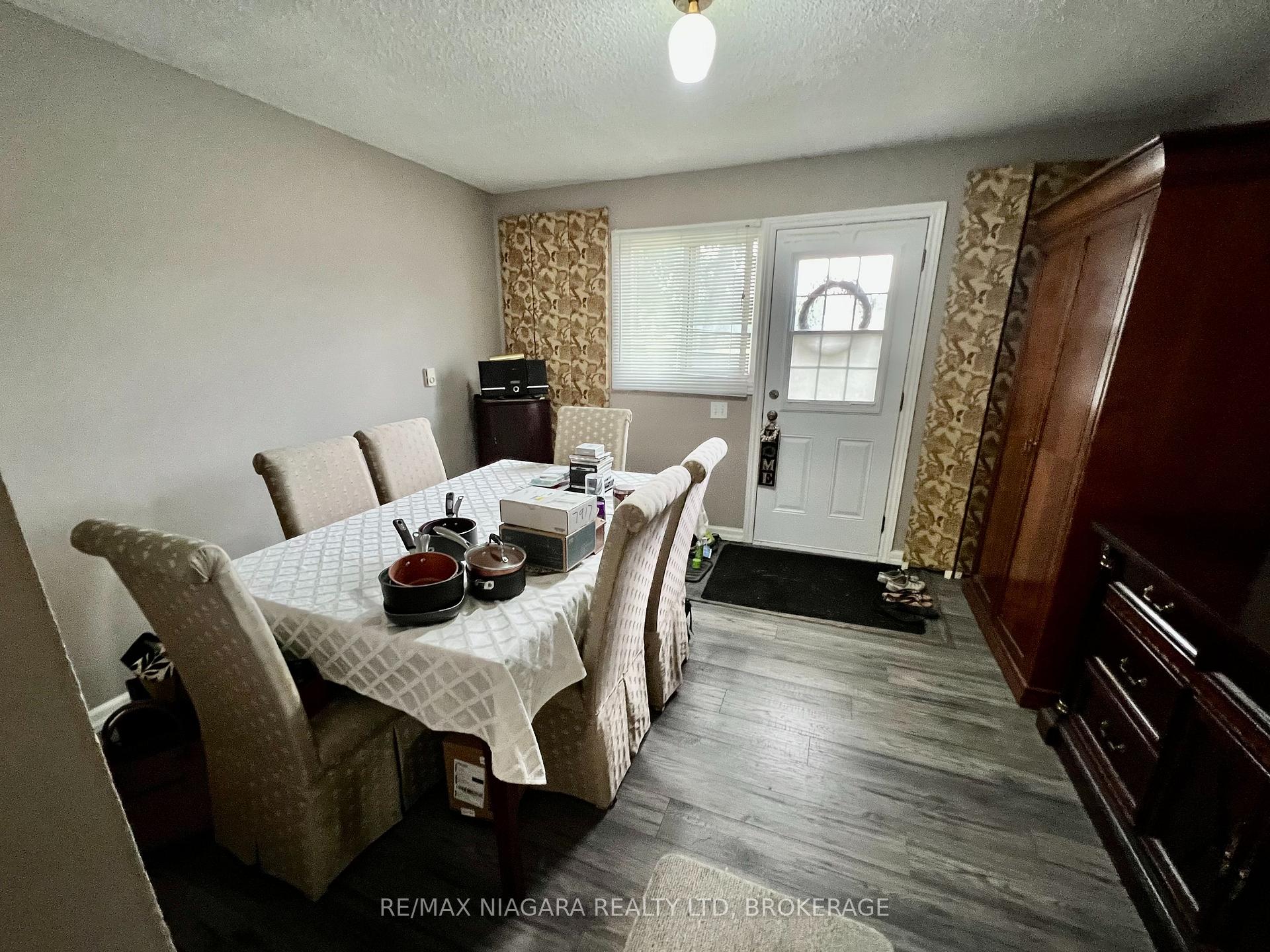 Photo 9 of Unit 2, 8646 Willoughby Drive, Niagara Falls, Chippawa — HOMEH