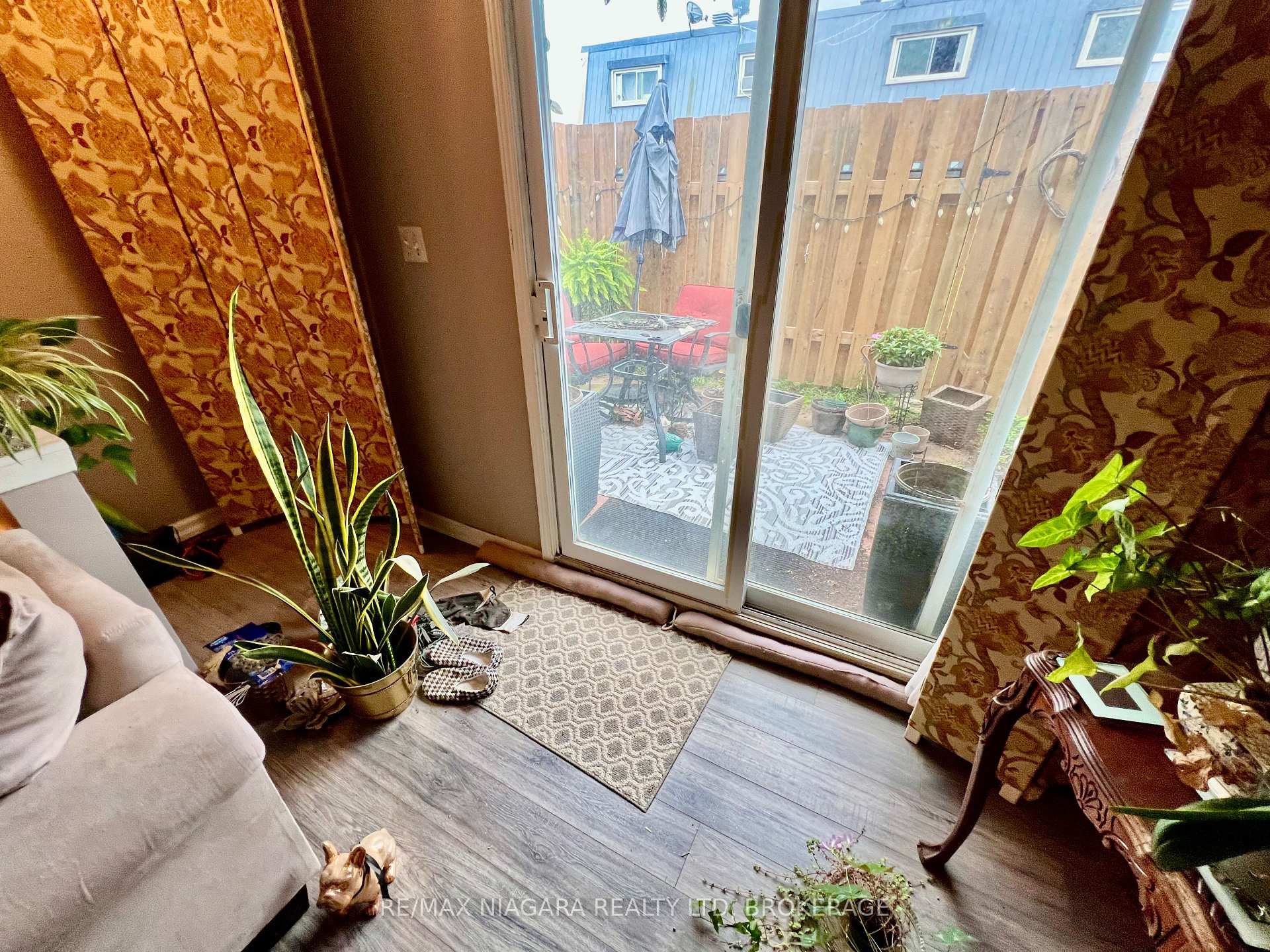 Photo 22 of Unit 2, 8646 Willoughby Drive, Niagara Falls, Chippawa — HOMEH