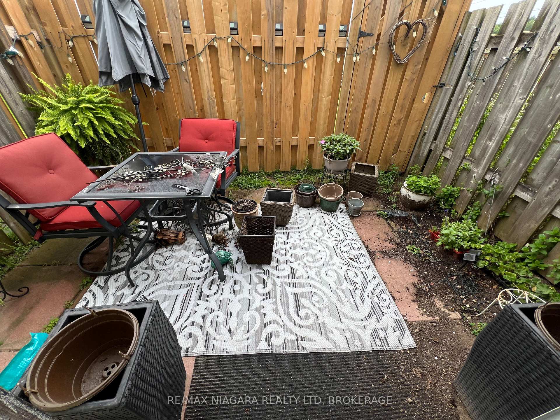 Photo 24 of Unit 2, 8646 Willoughby Drive, Niagara Falls, Chippawa — HOMEH