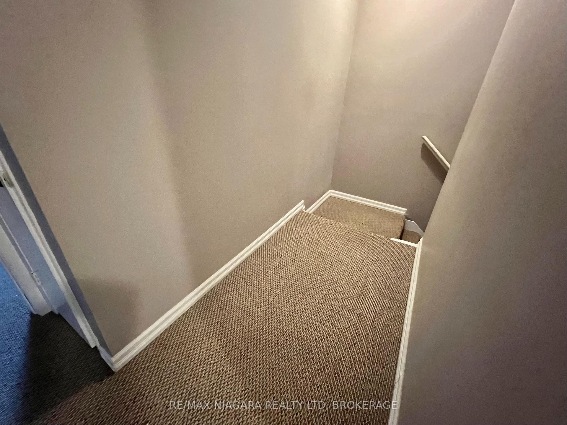 Photo 27 of Unit 2, 8646 Willoughby Drive, Niagara Falls, Chippawa — HOMEH