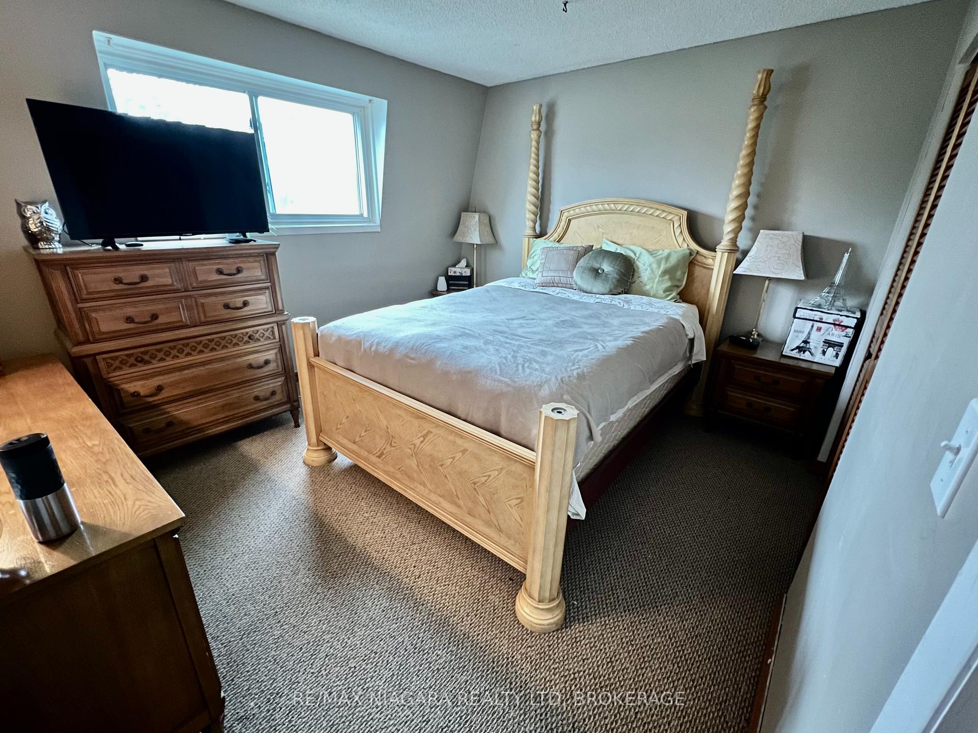 Photo 29 of Unit 2, 8646 Willoughby Drive, Niagara Falls, Chippawa — HOMEH