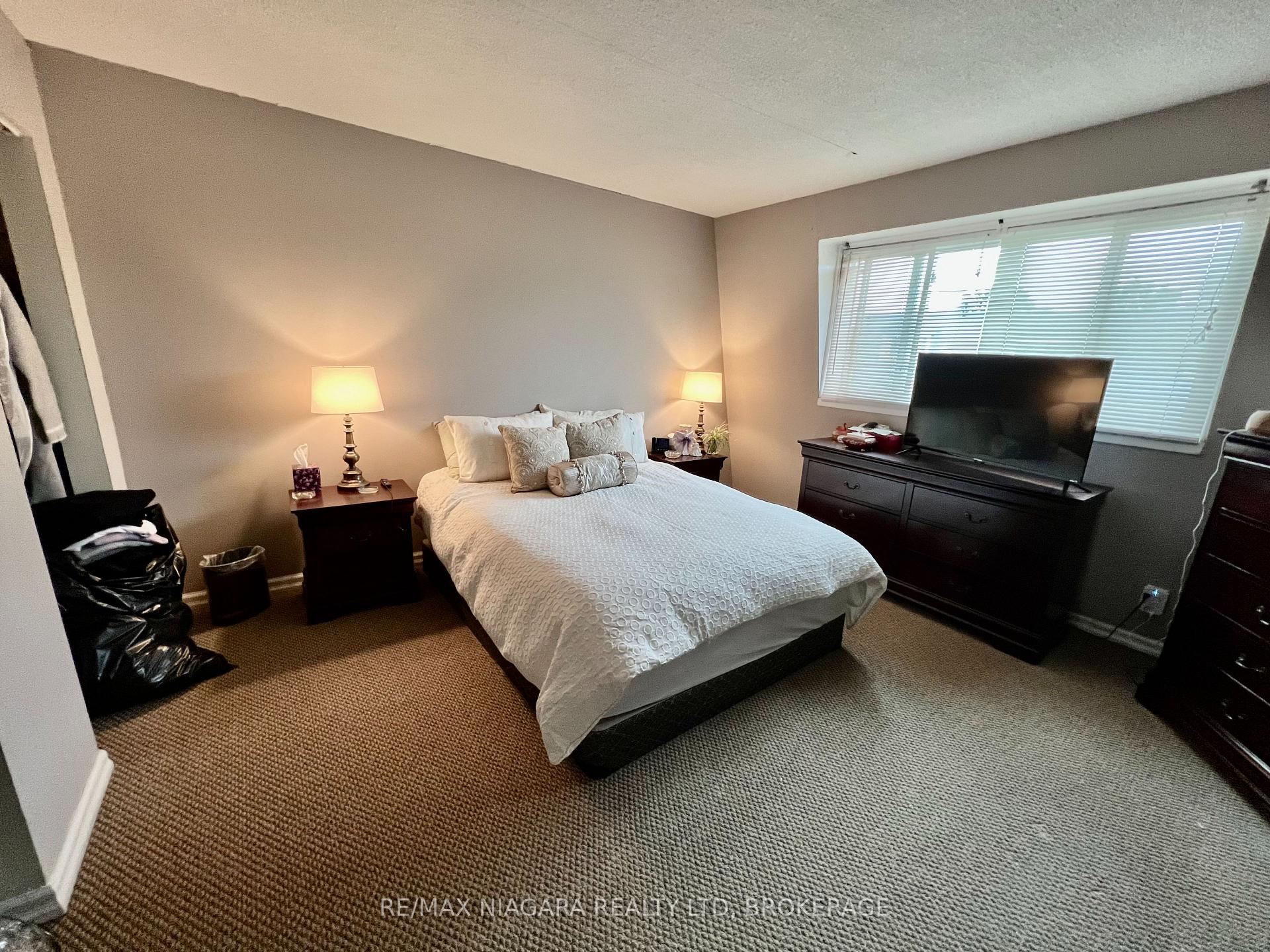 Photo 40 of Unit 2, 8646 Willoughby Drive, Niagara Falls, Chippawa — HOMEH