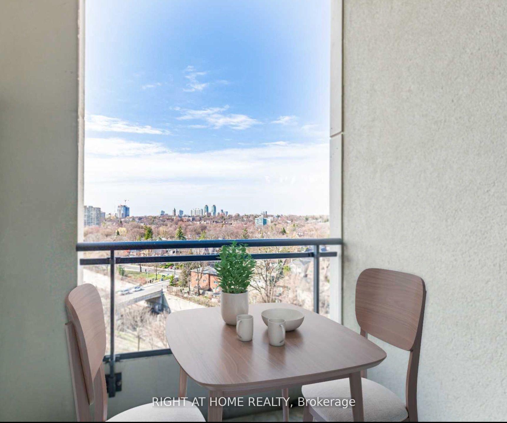 Photo 15 of Unit 918, 23 Glebe Road W, Toronto, Yonge-Eglinton — HOMEH