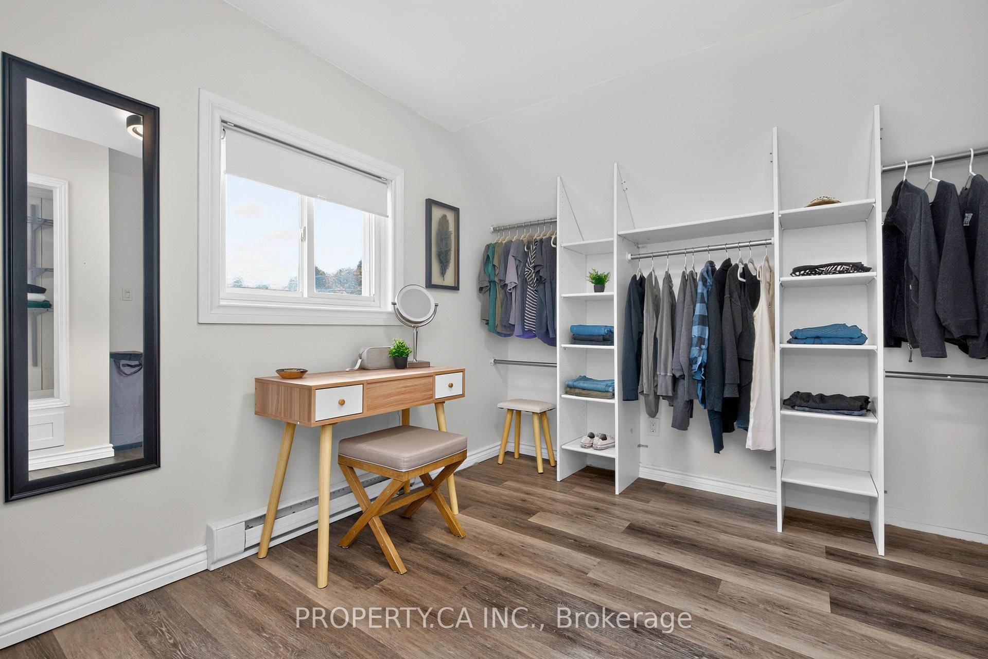 Photo 30 of 646 Victoria Street, Midland — HOMEH