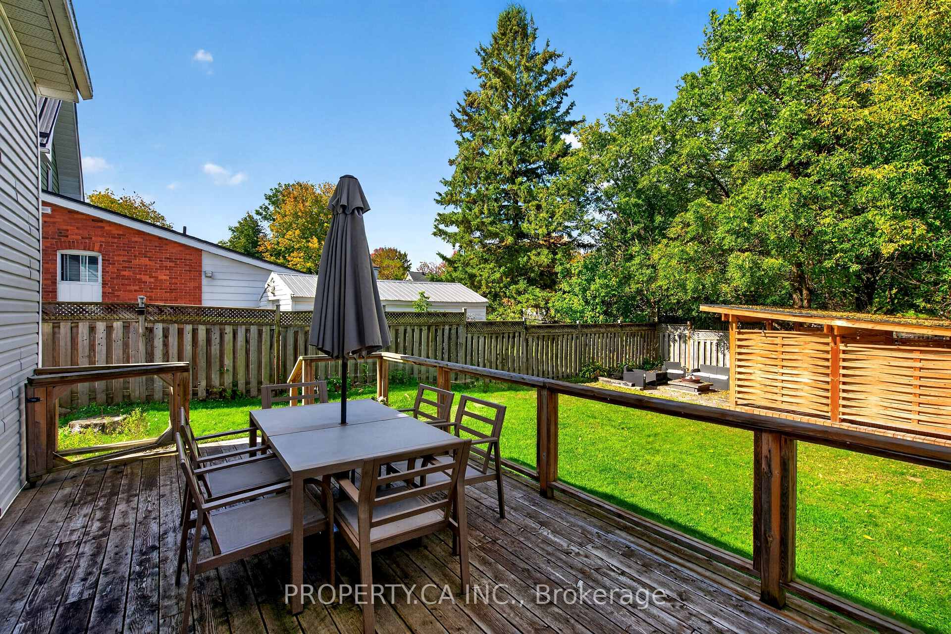 Photo 41 of 646 Victoria Street, Midland — HOMEH