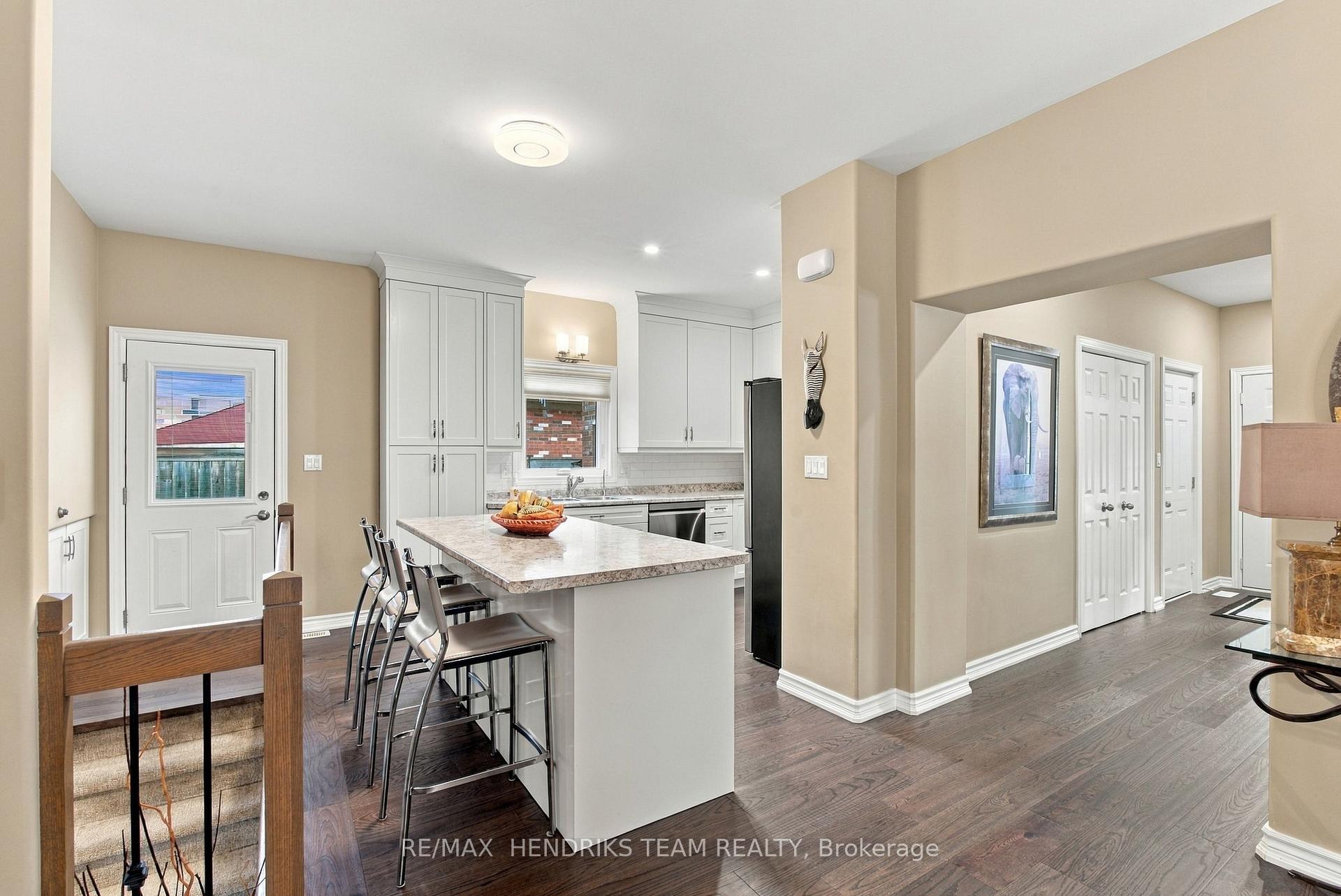 Photo 39 of 13 Timber Lane, St. Catharines, Lakeport — HOMEH