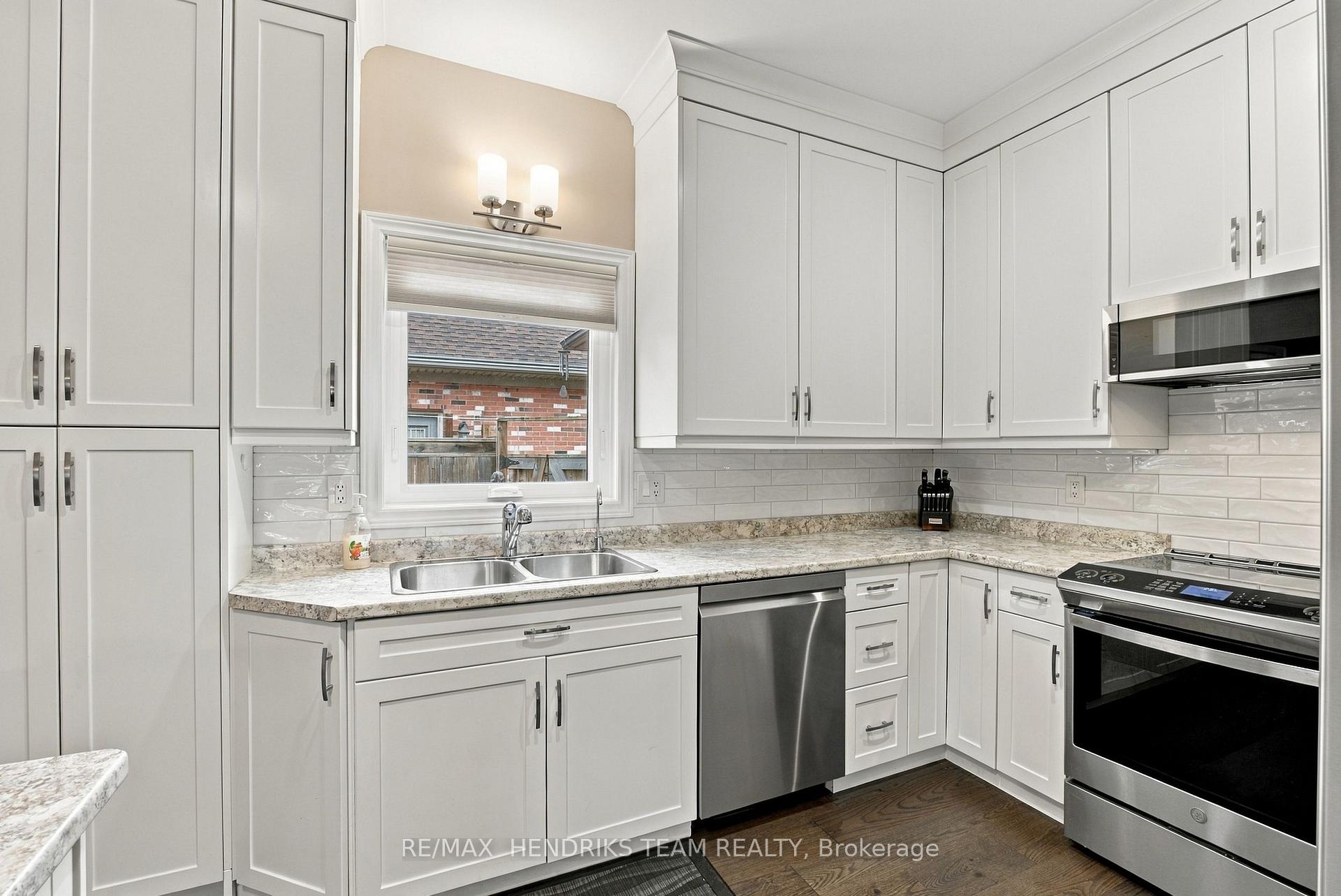 Photo 41 of 13 Timber Lane, St. Catharines, Lakeport — HOMEH