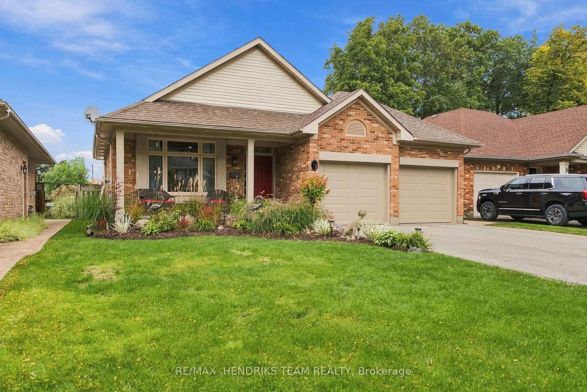 Photo 7 of 13 Timber Lane, St. Catharines, Lakeport — HOMEH