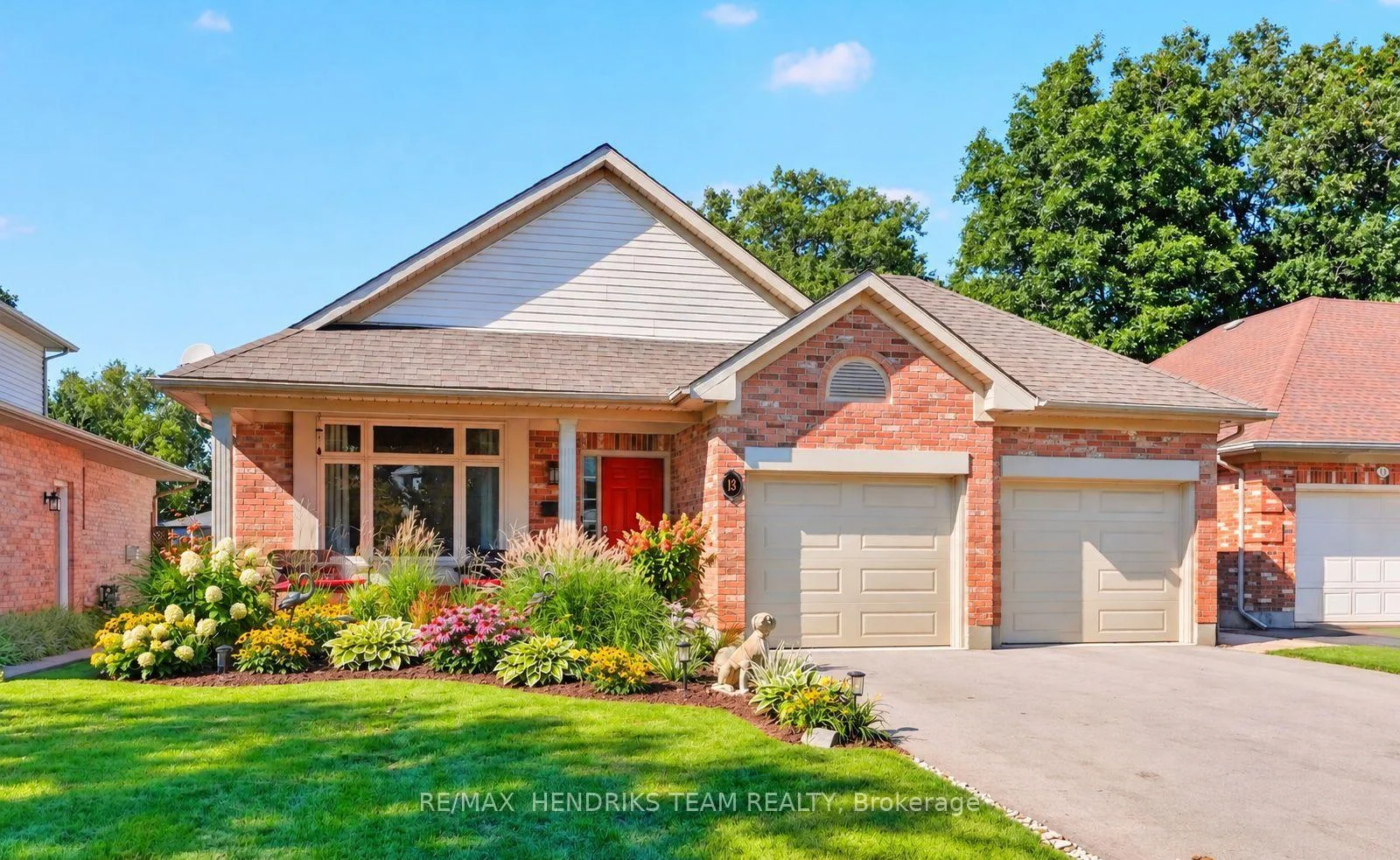 Photo 16 of 13 Timber Lane, St. Catharines, Lakeport — HOMEH