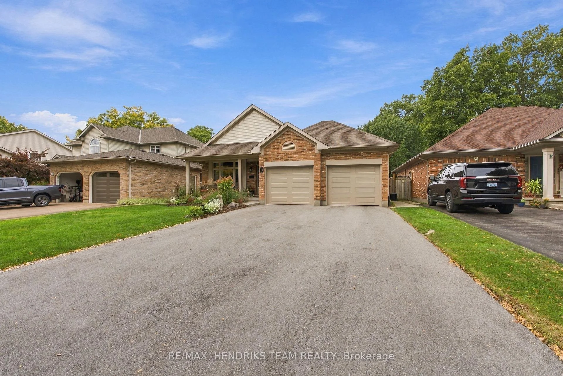 Photo 17 of 13 Timber Lane, St. Catharines, Lakeport — HOMEH