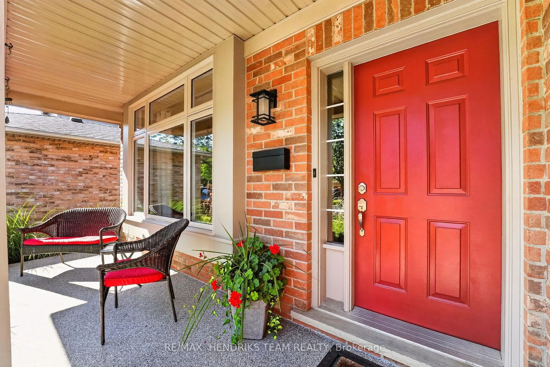 Photo 27 of 13 Timber Lane, St. Catharines, Lakeport — HOMEH