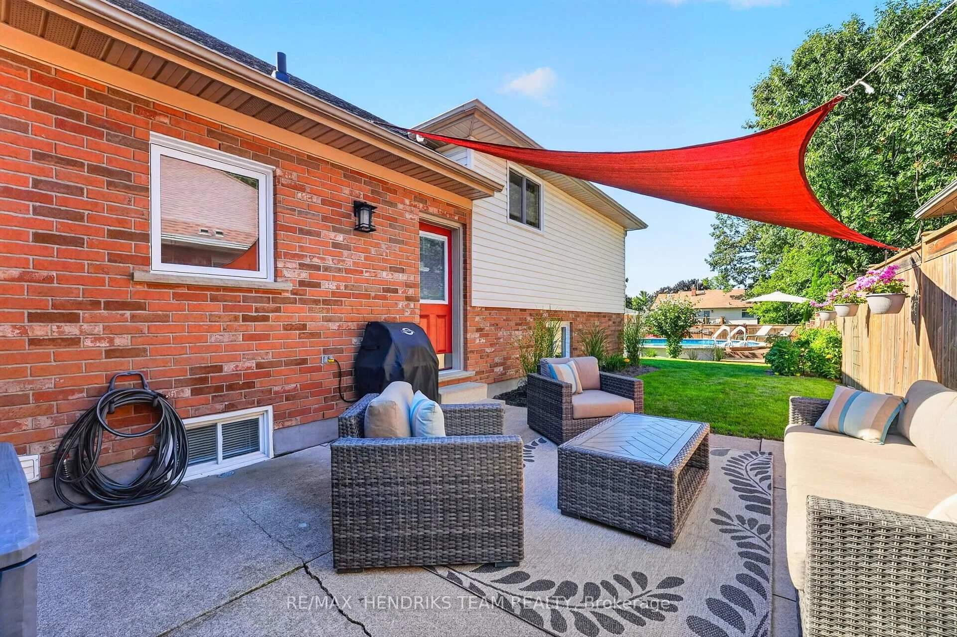 Photo 33 of 13 Timber Lane, St. Catharines, Lakeport — HOMEH