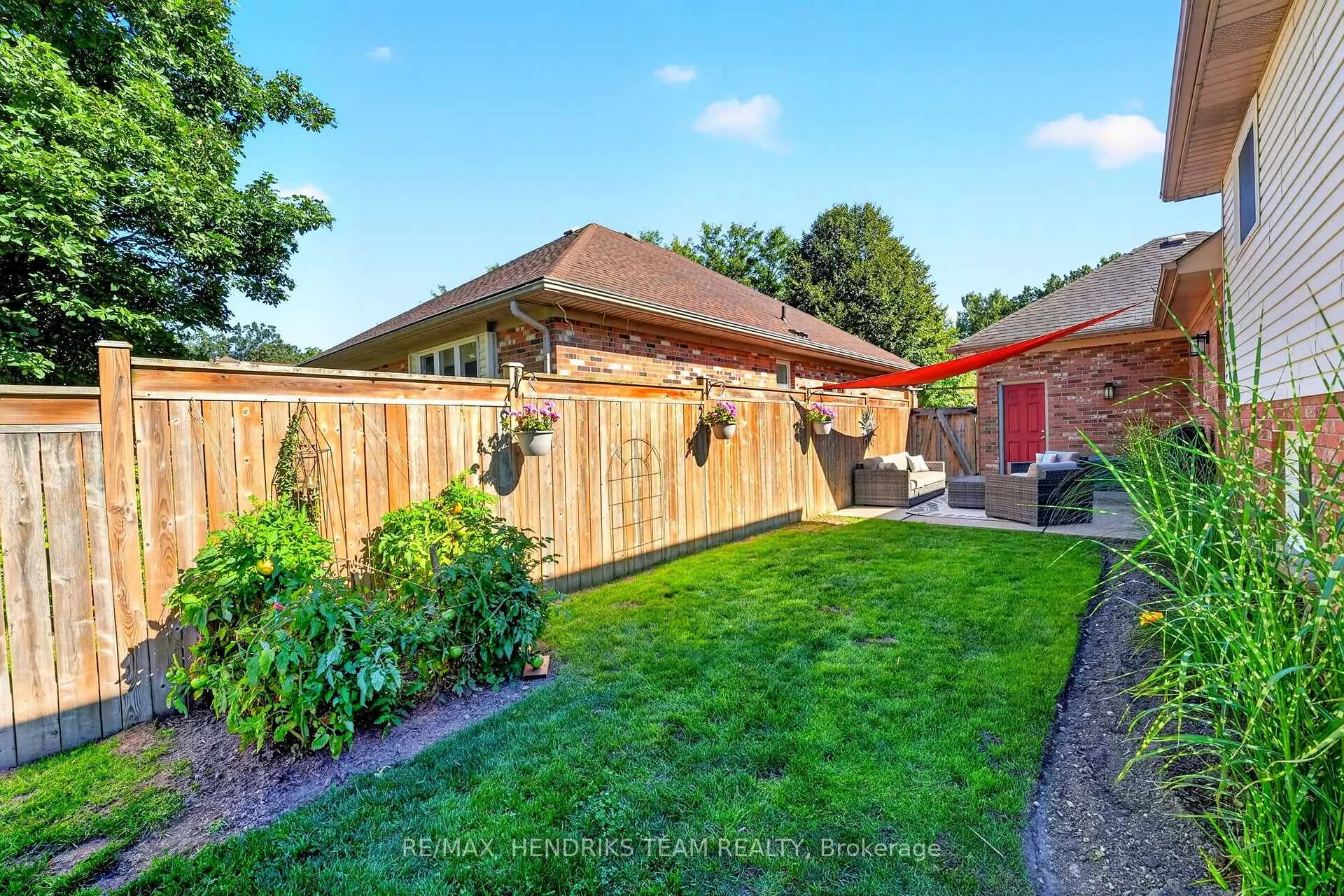 Photo 62 of 13 Timber Lane, St. Catharines, Lakeport — HOMEH