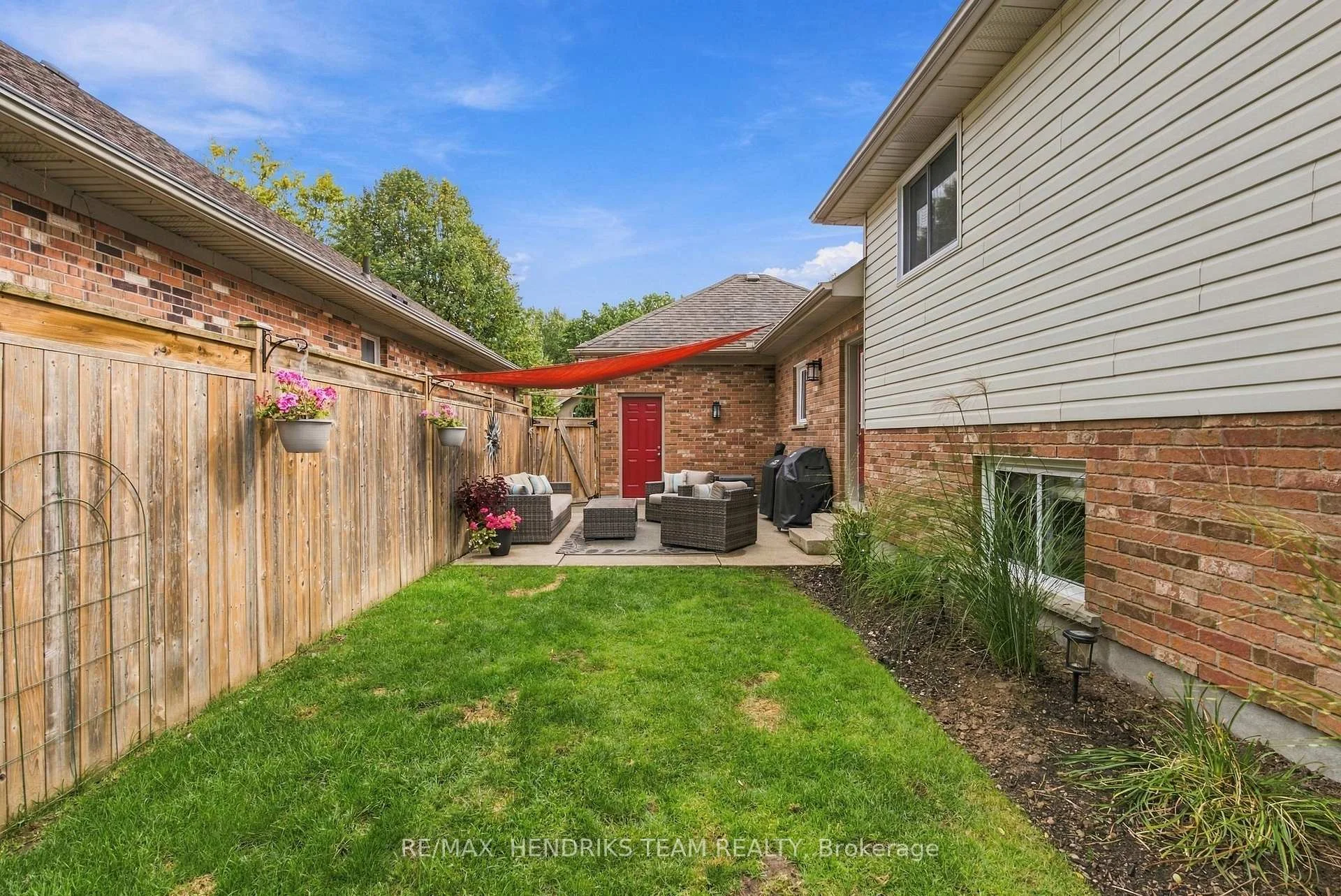 Photo 95 of 13 Timber Lane, St. Catharines, Lakeport — HOMEH