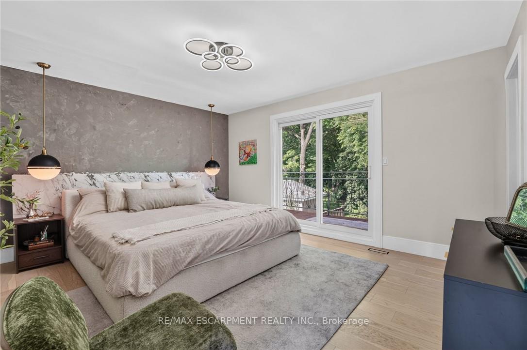 Photo 20 of 9 Leslie Drive, Hamilton, Stoney Creek — HOMEH