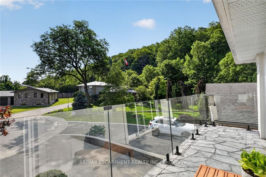 Photo 28 of 9 Leslie Drive, Hamilton, Stoney Creek — HOMEH