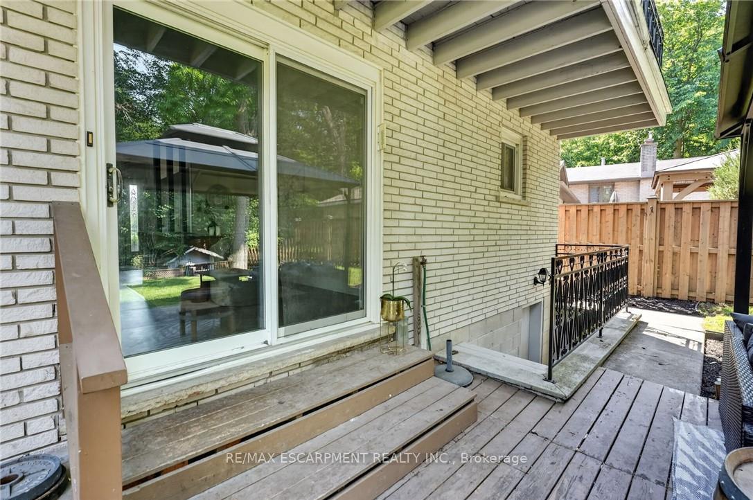 Photo 38 of 9 Leslie Drive, Hamilton, Stoney Creek — HOMEH