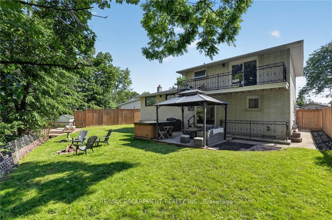 Photo 39 of 9 Leslie Drive, Hamilton, Stoney Creek — HOMEH