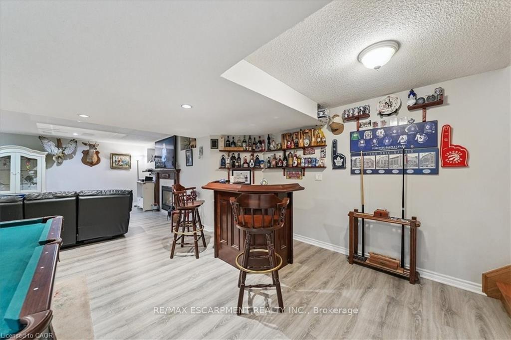 Photo 23 of 52 Mistycreek Crescent, Brampton, Fletcher's Meadow — HOMEH