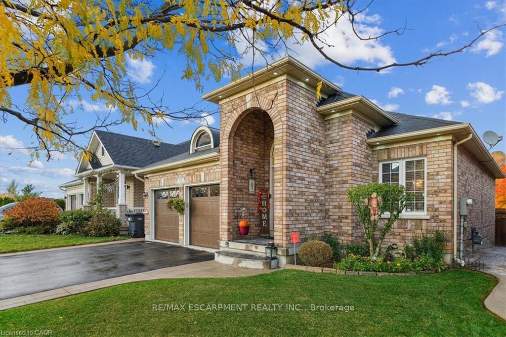 Photo 42 of 52 Mistycreek Crescent, Brampton, Fletcher's Meadow — HOMEH