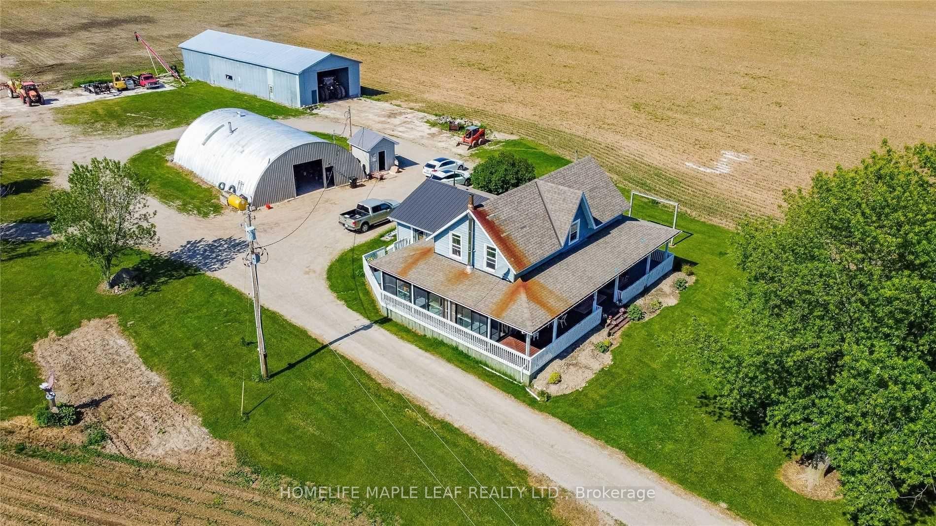 Photo 4 of 6830 3/4 Side Road, Clearview, Rural Clearview — HOMEH