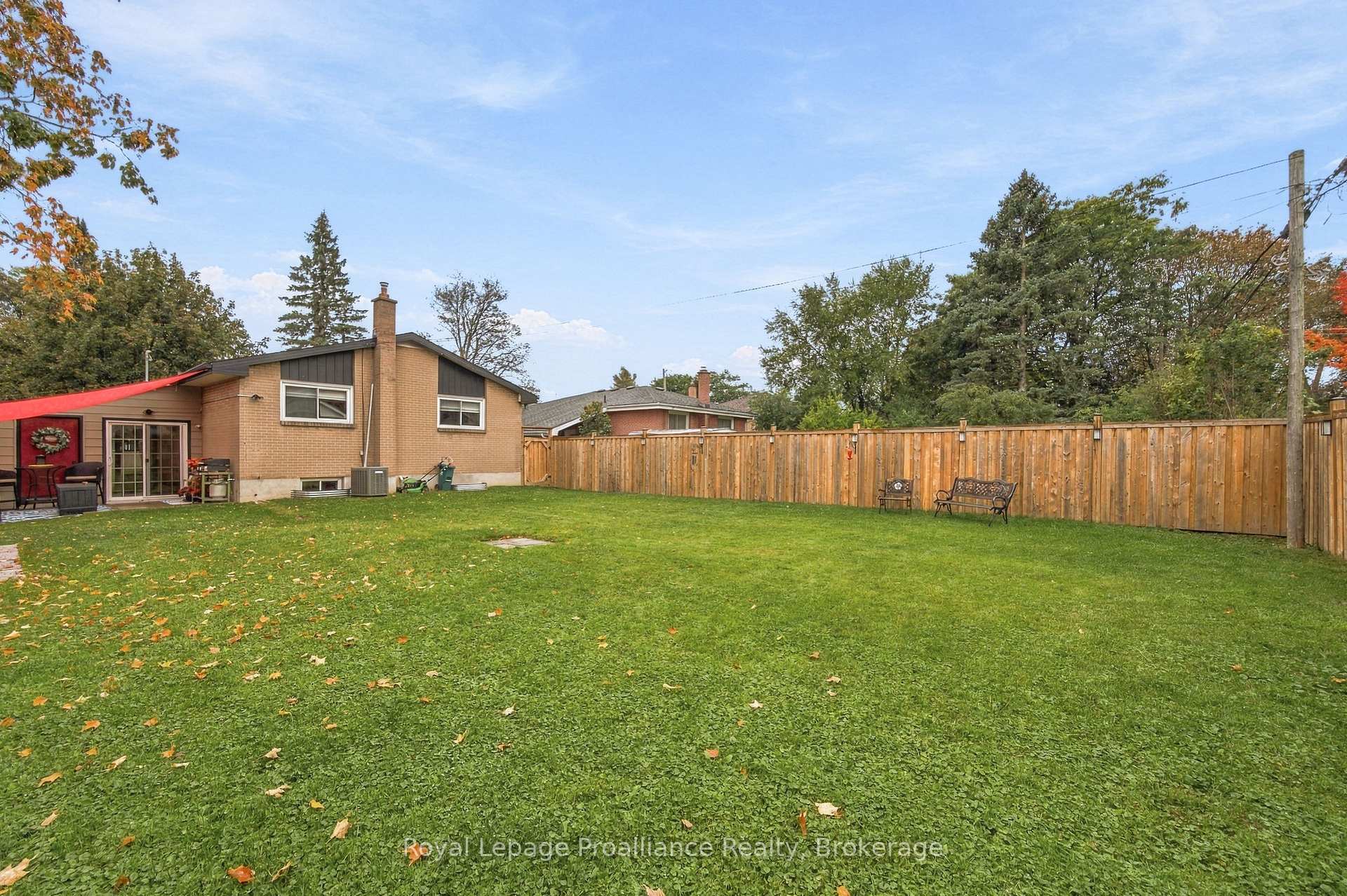 Photo 27 of 14 Munro Avenue, Belleville, Belleville Ward — HOMEH