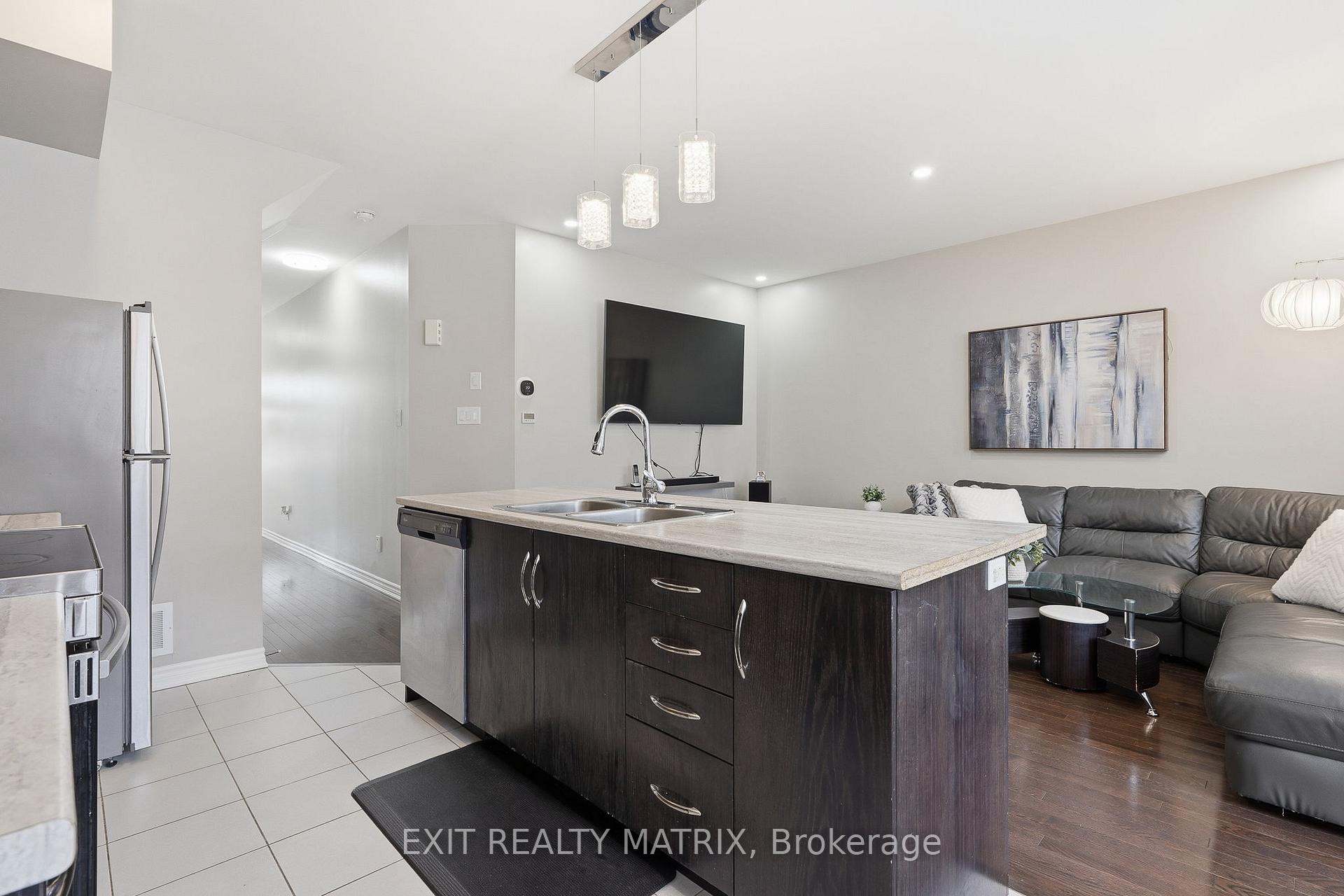 Photo 9 of 552 Via Mattino Way, Ottawa, Barrhaven - Longfields — HOMEH