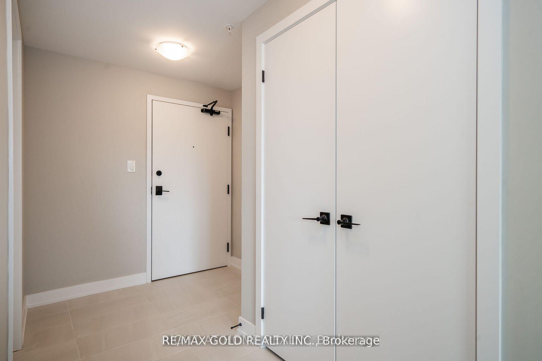 Photo 11 of Unit 213, 1 Chef Lane, Barrie, Innis-Shore — HOMEH