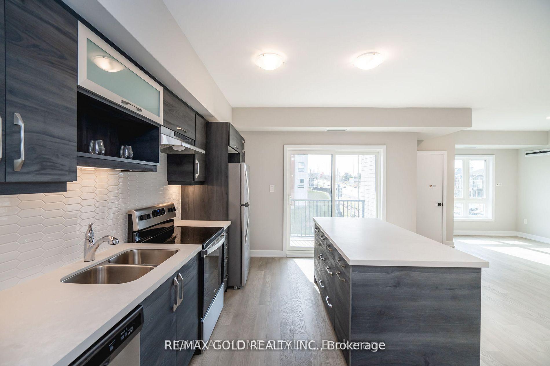 Photo 15 of Unit 213, 1 Chef Lane, Barrie, Innis-Shore — HOMEH