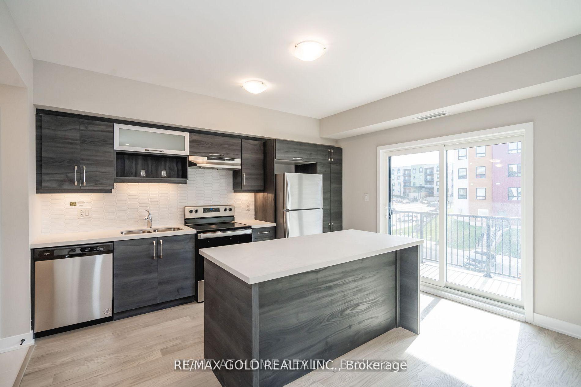 Photo 17 of Unit 213, 1 Chef Lane, Barrie, Innis-Shore — HOMEH