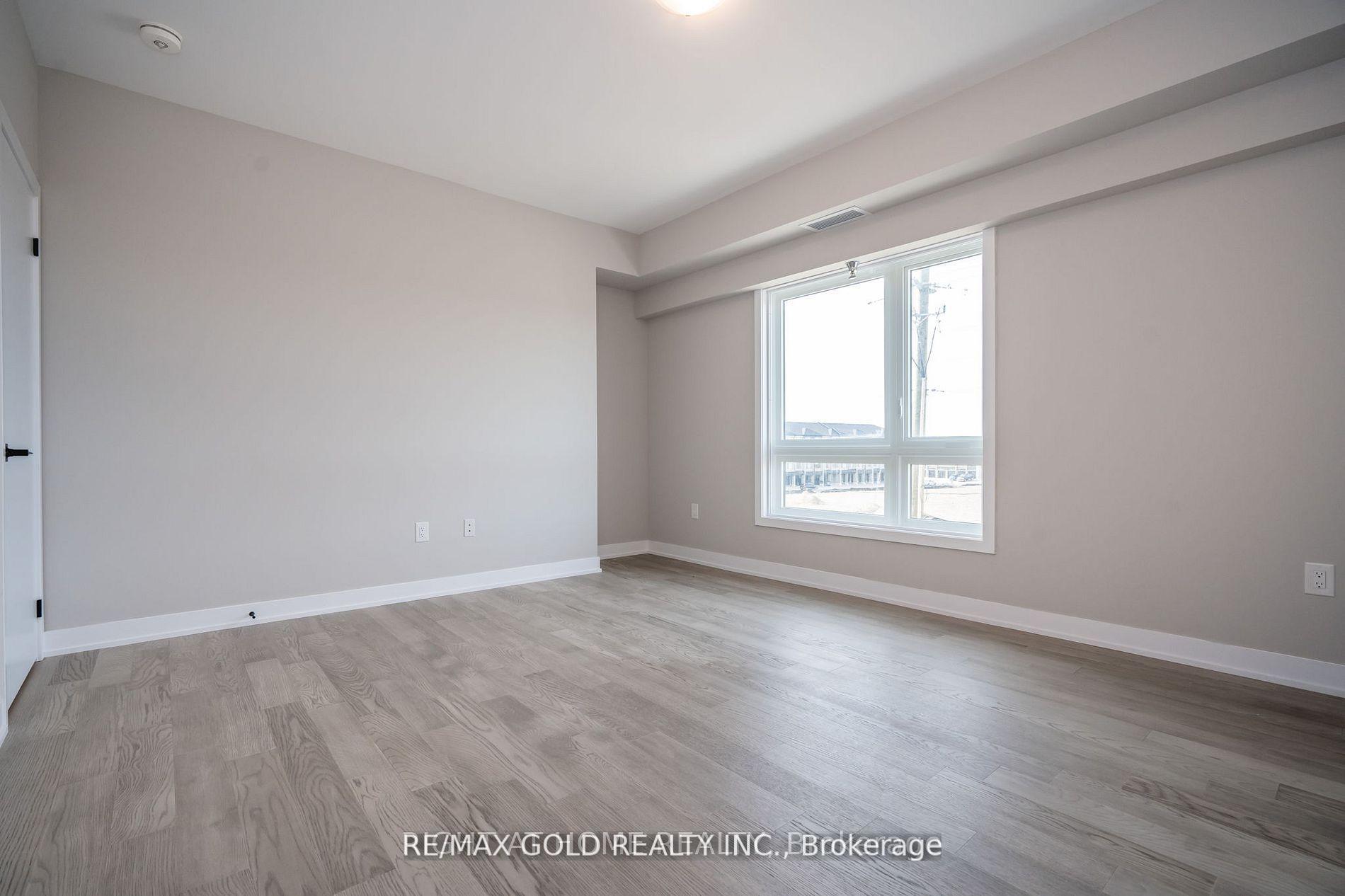 Photo 29 of Unit 213, 1 Chef Lane, Barrie, Innis-Shore — HOMEH