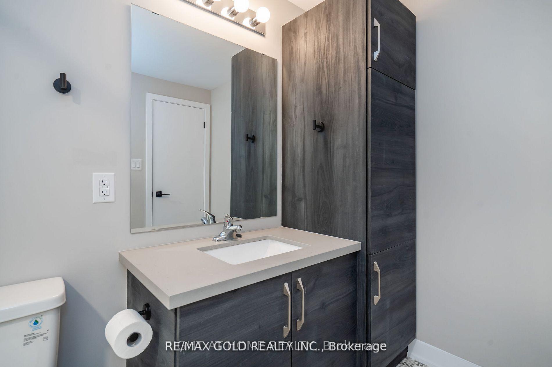 Photo 38 of Unit 213, 1 Chef Lane, Barrie, Innis-Shore — HOMEH