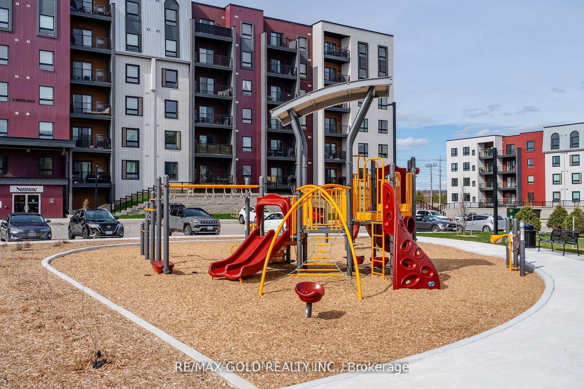 Photo 45 of Unit 213, 1 Chef Lane, Barrie, Innis-Shore — HOMEH