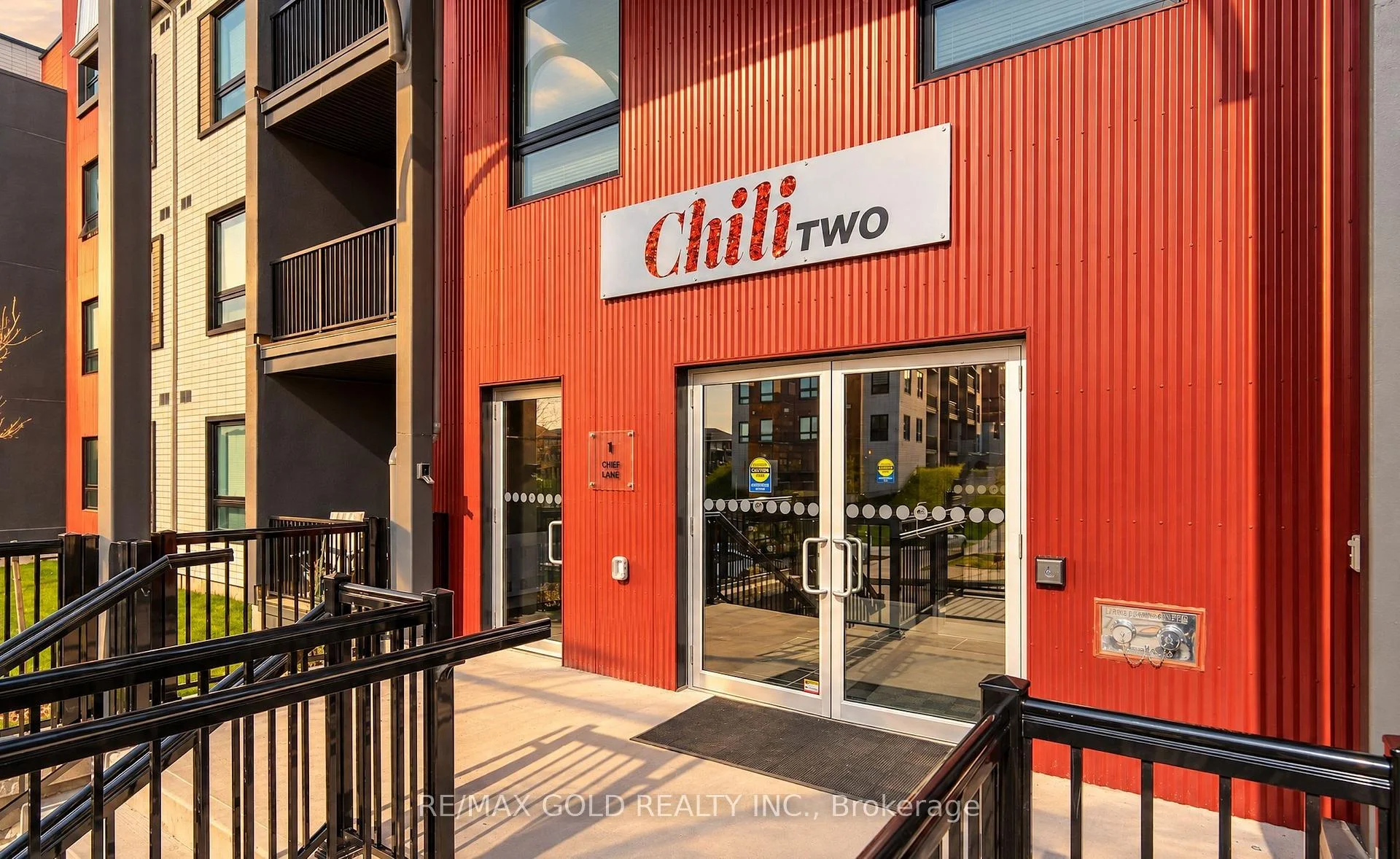Photo 8 of Unit 213, 1 Chef Lane, Barrie, Innis-Shore — HOMEH