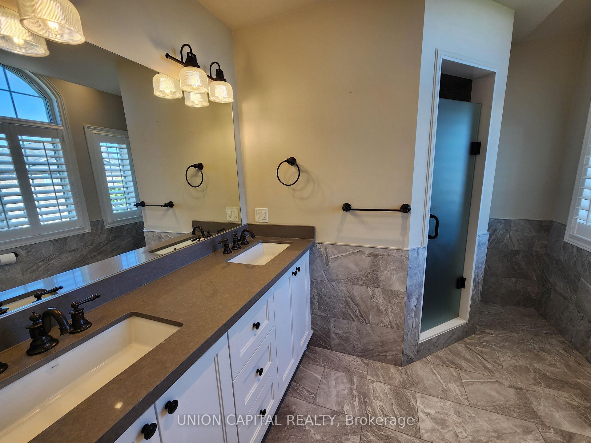 Photo 8 of 47 Gord Matthews Way, Uxbridge — HOMEH