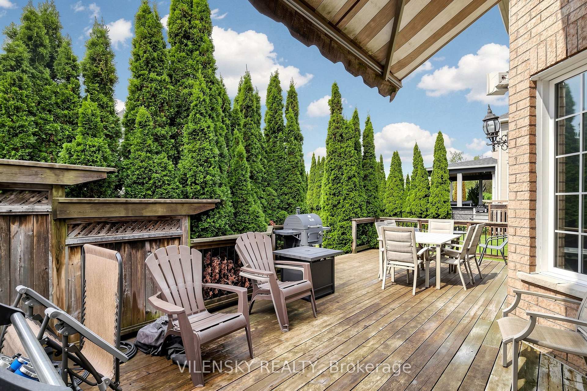 Photo 48 of 405 Athabasca Drive, Vaughan, Rural Vaughan — HOMEH