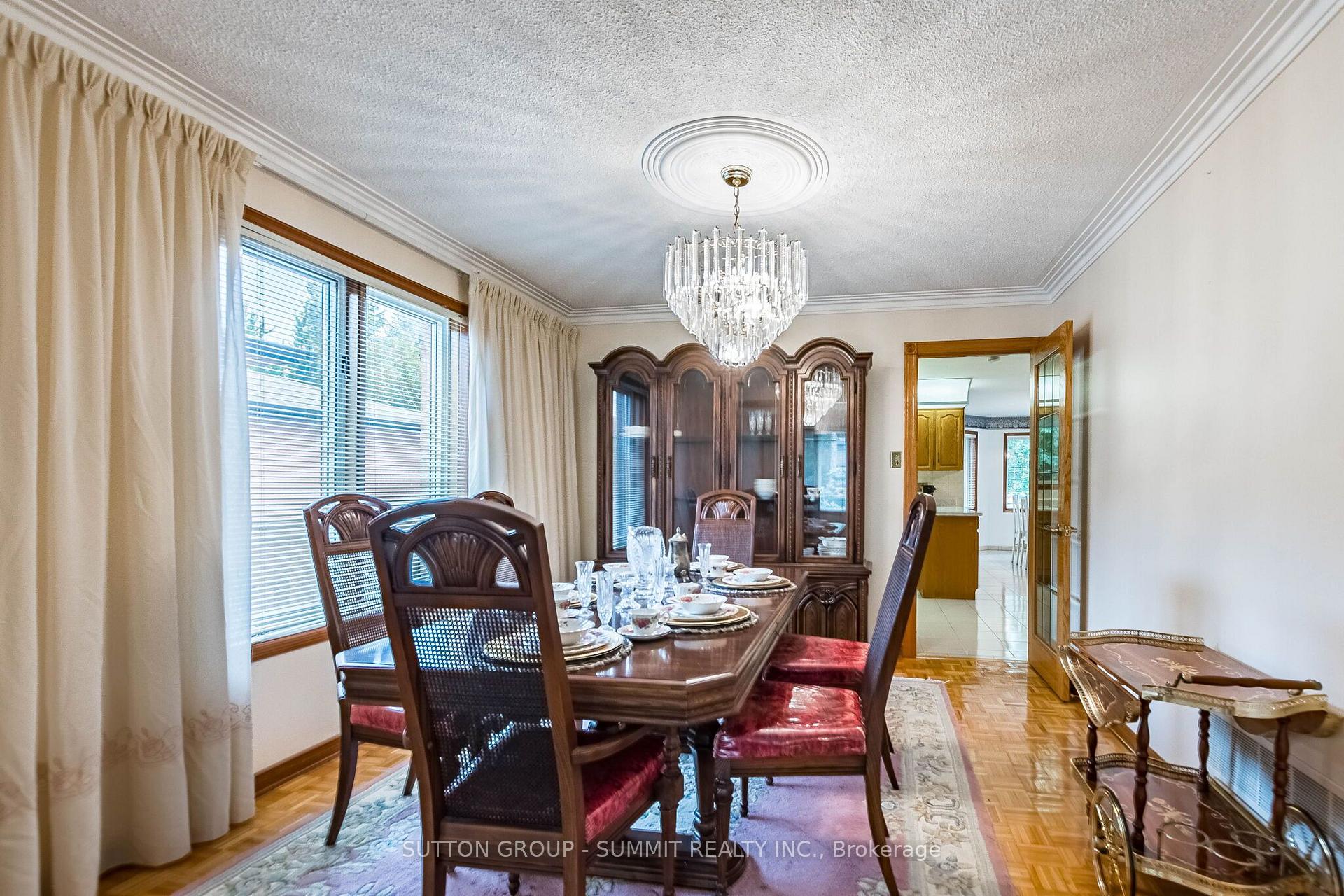Photo 6 of 2477 Cliff Road, Mississauga, Cooksville — HOMEH