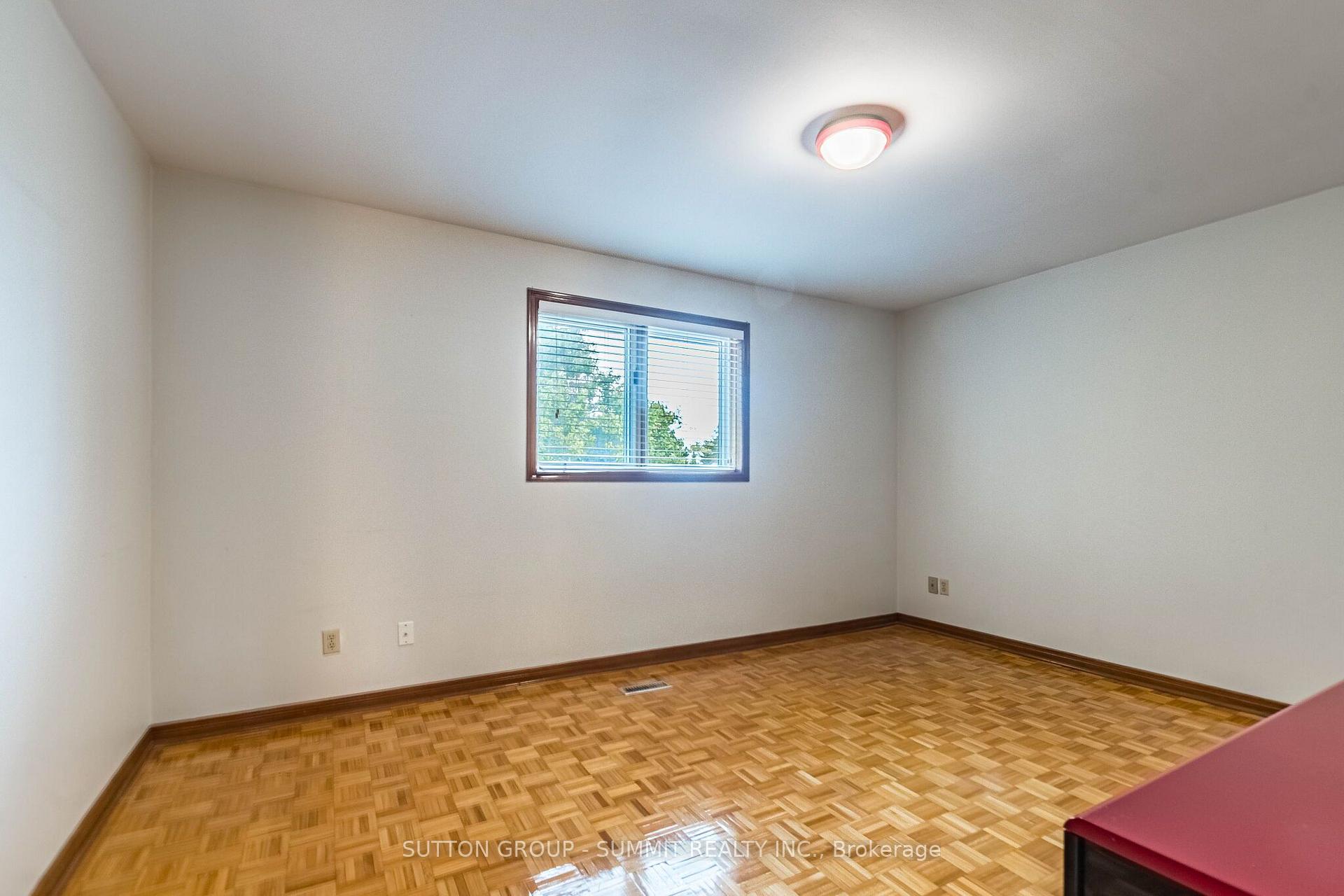 Photo 23 of 2477 Cliff Road, Mississauga, Cooksville — HOMEH