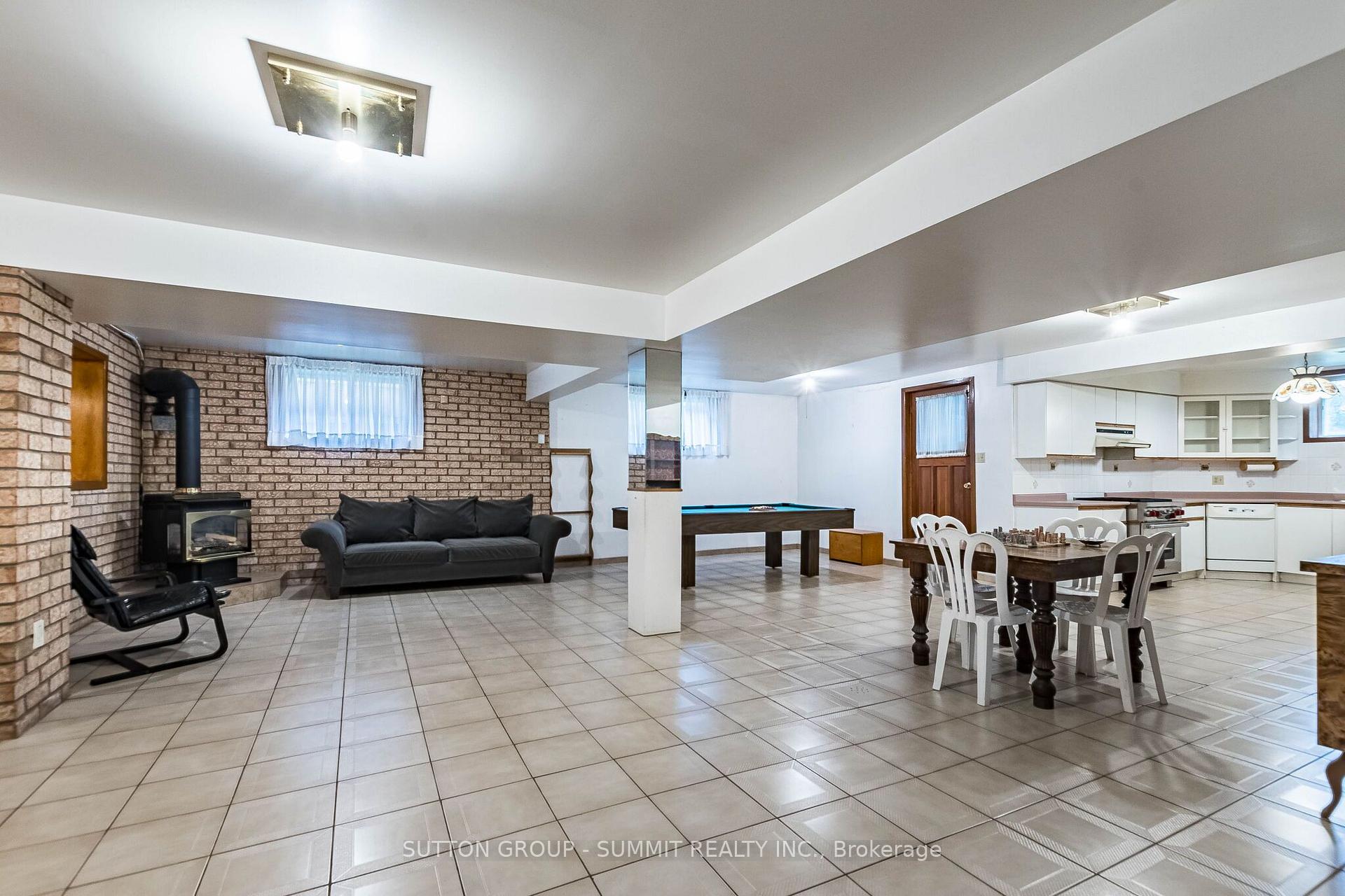 Photo 28 of 2477 Cliff Road, Mississauga, Cooksville — HOMEH