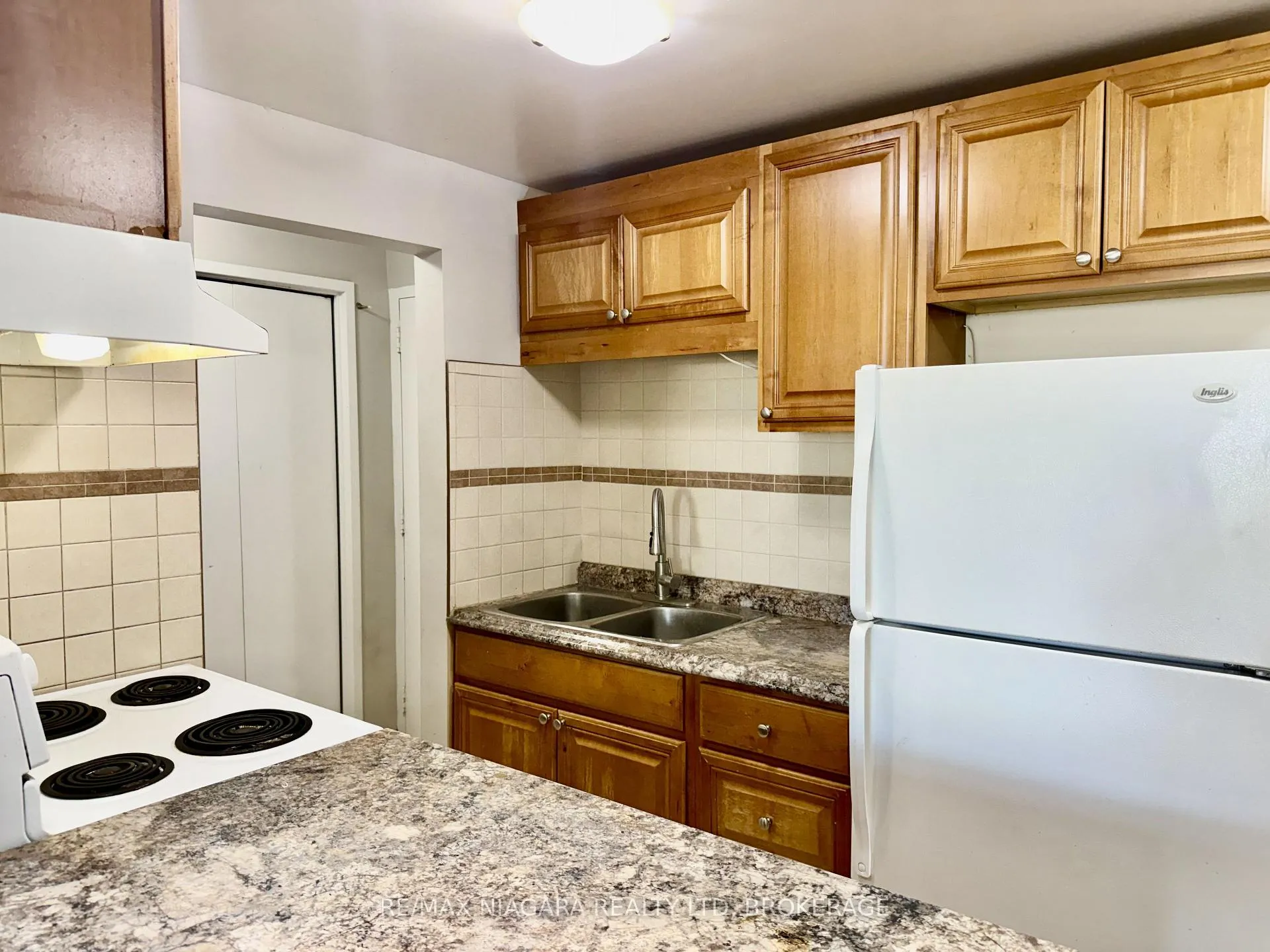 Photo 15 of Unit 102, 7 Riverview Boulevard, St. Catharines, Glendale/Glenridge — HOMEH
