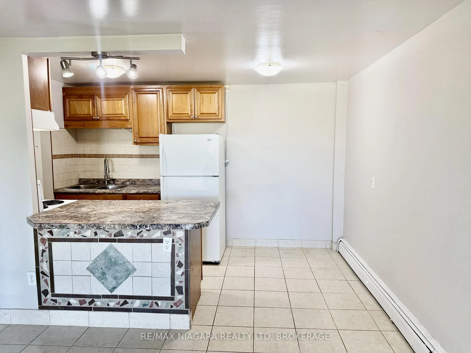 Photo 19 of Unit 102, 7 Riverview Boulevard, St. Catharines, Glendale/Glenridge — HOMEH
