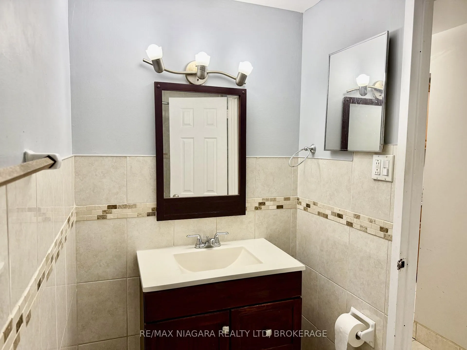 Photo 32 of Unit 102, 7 Riverview Boulevard, St. Catharines, Glendale/Glenridge — HOMEH